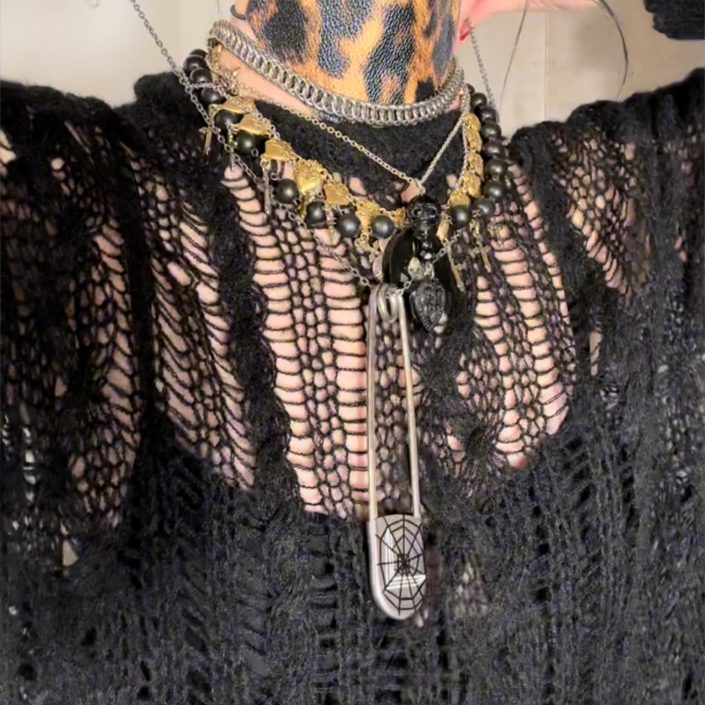 WEBBED MONOGRAM JUMBO PIN