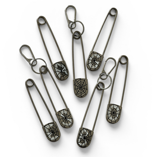 WEBBED MONOGRAM JUMBO PIN